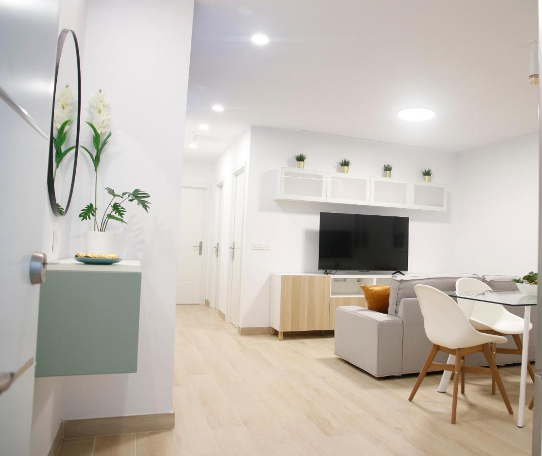 Suites Verano Azul Castillo del Romeral エクステリア 写真
