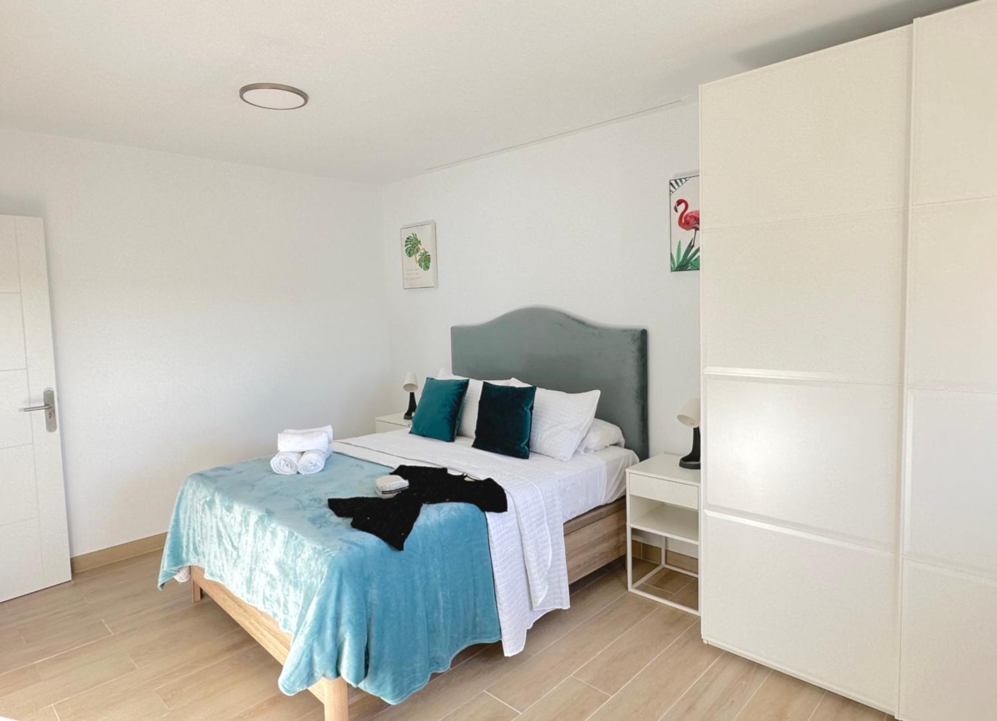 Suites Verano Azul Castillo del Romeral エクステリア 写真